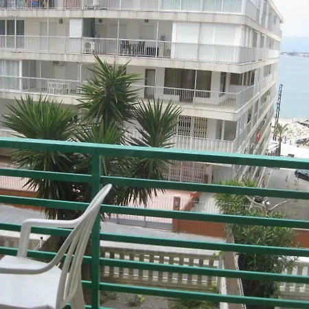 Primera Linia Del Mar Салоу